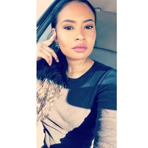 Meet your Posher, Arrica